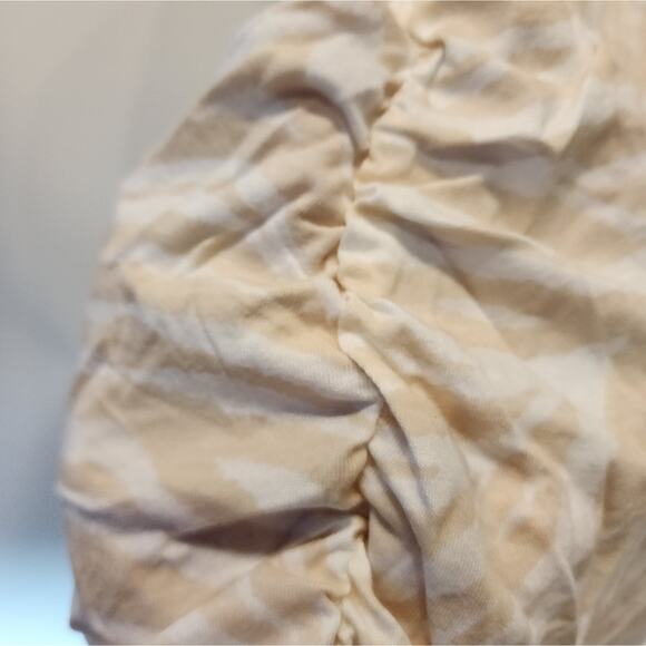 New Ingrid Maternity T-Shirt Animal Print V-Neck Tee Cool Lightweight Size XXL - Picture 6 of 7